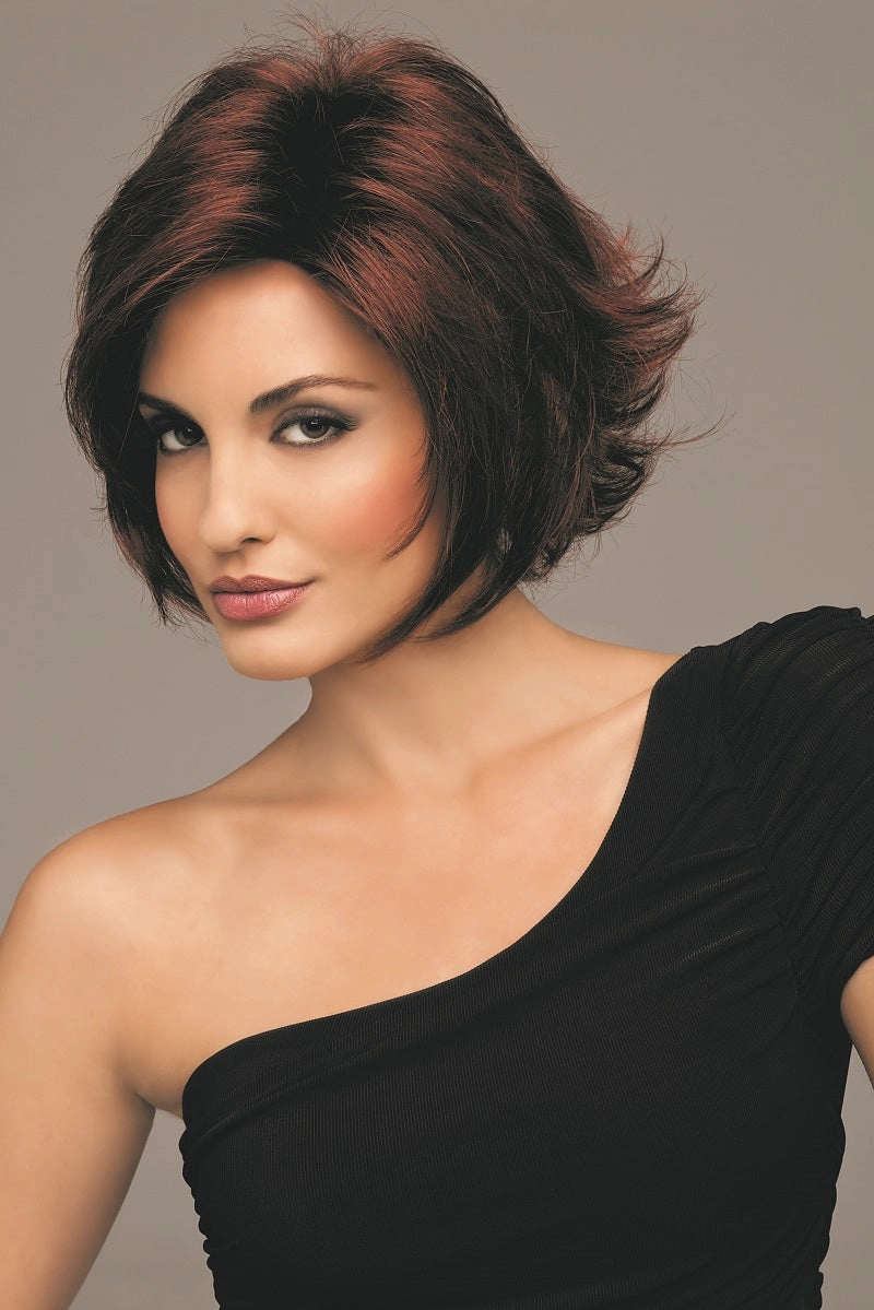 Envy Wigs - Angie
