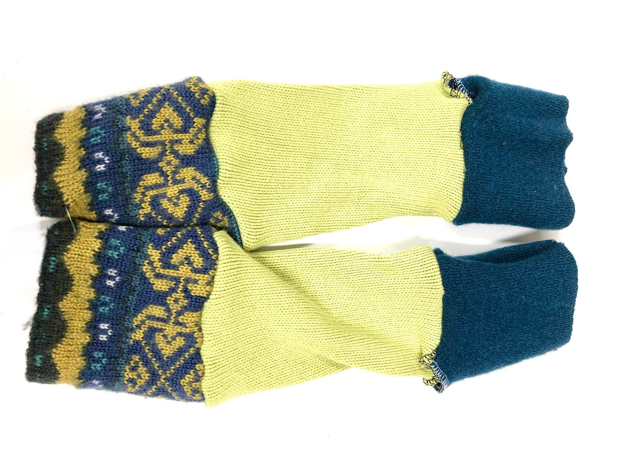 Fingerless glove arm warmers