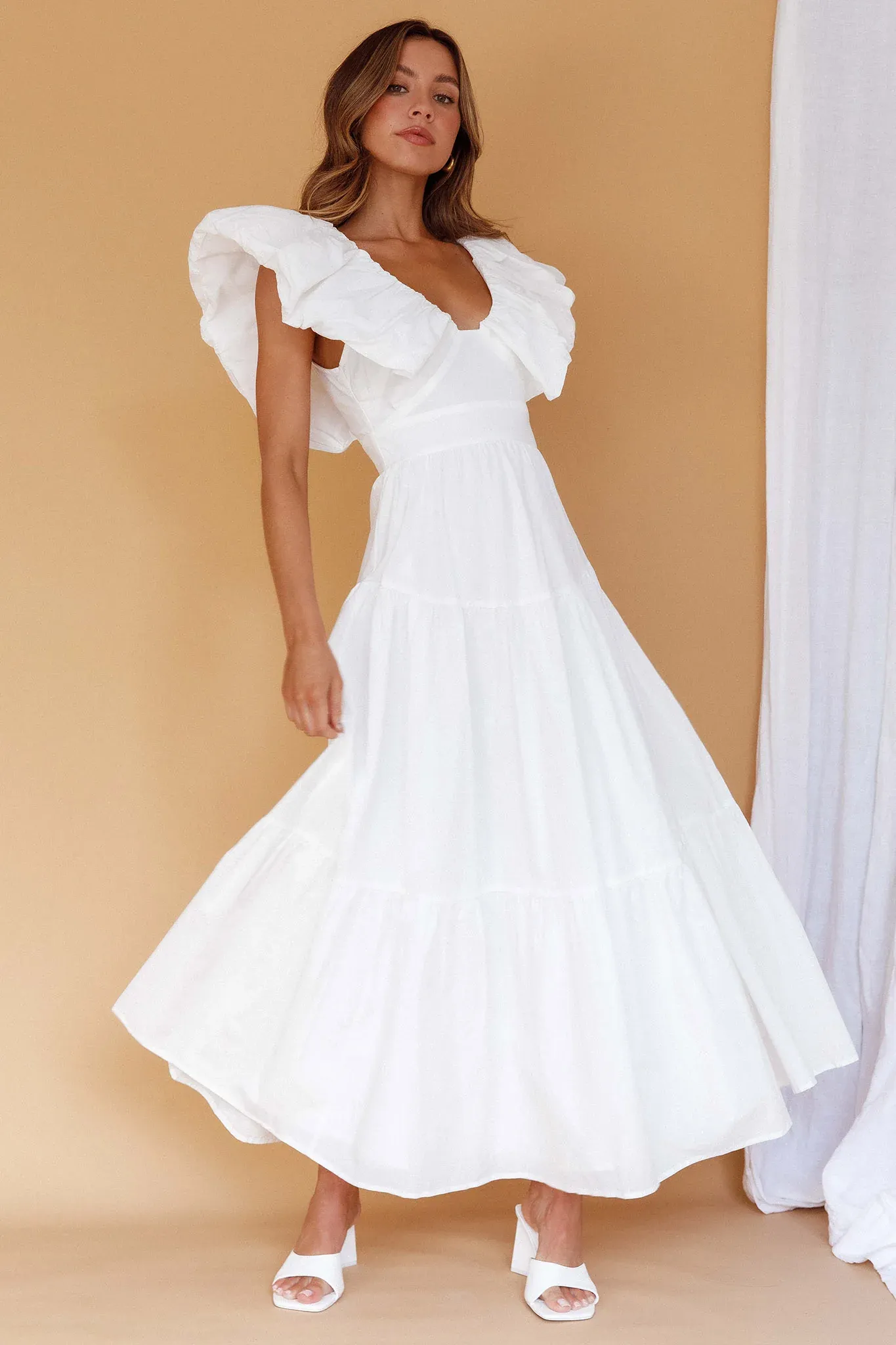 Kahlo Puffed Ruffle Neckline Maxi Dress White