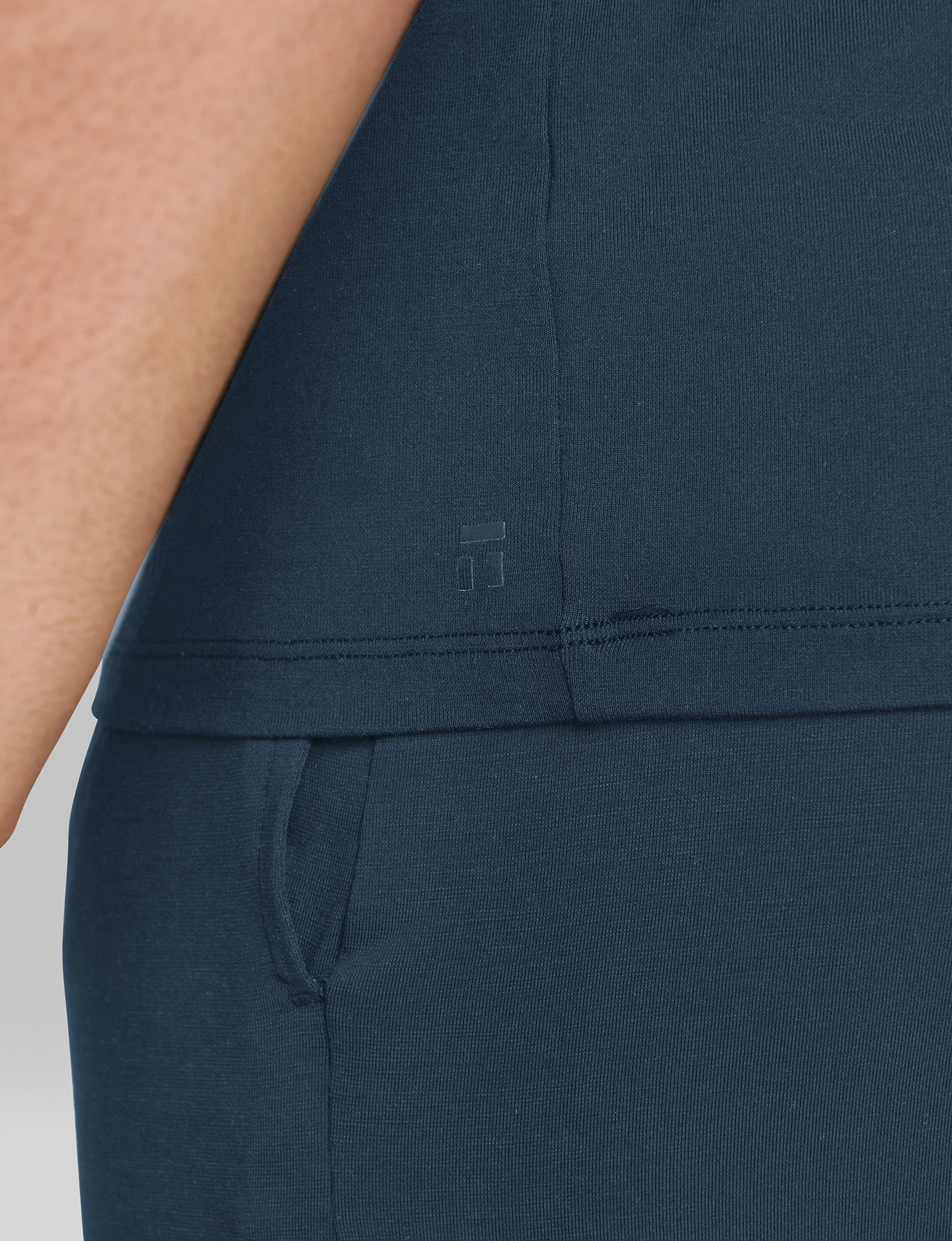 Second Skin Sleep Pocket Tee