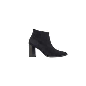 Winn Boot Black Soft Suede